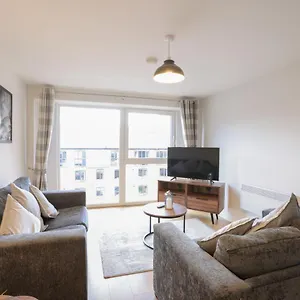 Southbank Apartment. New! With Free Parking Leeds (West Yorkshire)